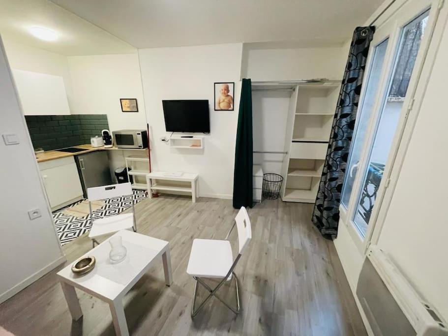 Studio Confortable - Montmartre - Republique - Anvers - 2 Pers Paryż Zewnętrze zdjęcie